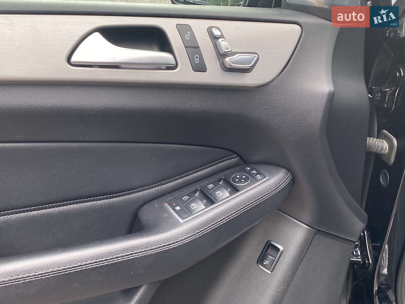 Внедорожник / Кроссовер Mercedes-Benz GLE-Class 2017 в Львове