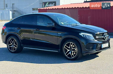 Внедорожник / Кроссовер Mercedes-Benz GLE-Class 2019 в 