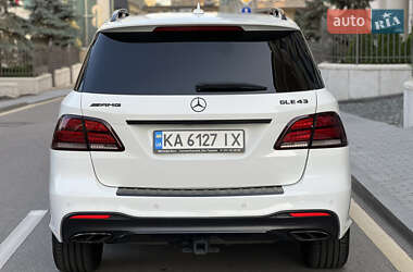 Внедорожник / Кроссовер Mercedes-Benz GLE-Class 2018 в 