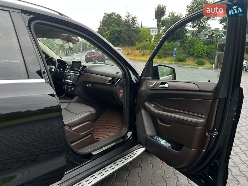 Внедорожник / Кроссовер Mercedes-Benz GLE-Class 2015 в Тернополе