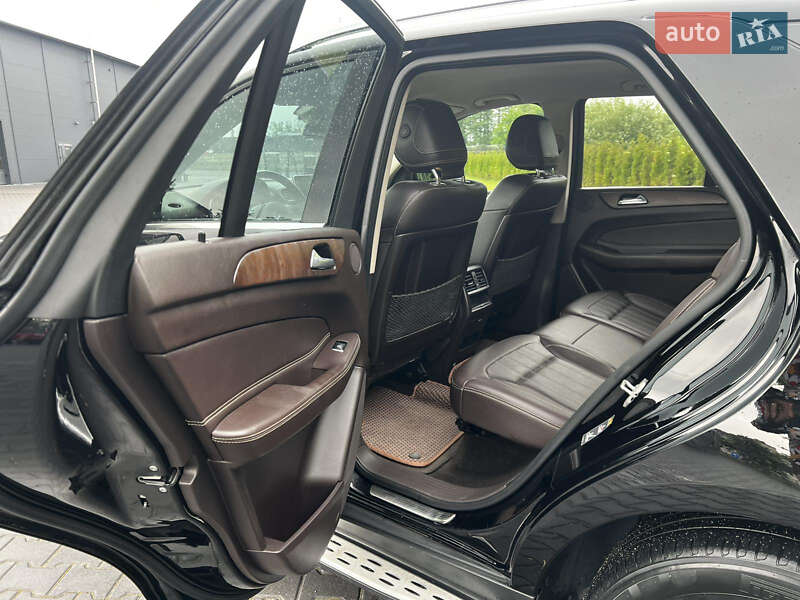 Внедорожник / Кроссовер Mercedes-Benz GLE-Class 2015 в Тернополе