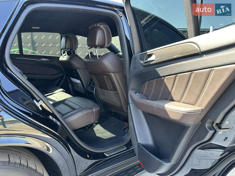 Внедорожник / Кроссовер Mercedes-Benz GLE-Class 2016 в Киеве