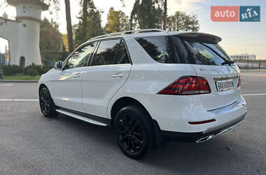 Внедорожник / Кроссовер Mercedes-Benz GLE-Class 2015 в 