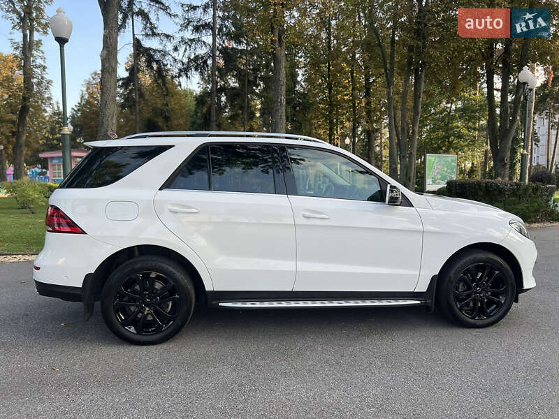Позашляховик / Кросовер Mercedes-Benz GLE-Class 2015 в Харкові