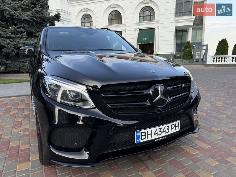Внедорожник / Кроссовер Mercedes-Benz GLE-Class 2018 в Одессе фото 4 Внедорожник / Кроссовер Mercedes-Benz GLE-Class 2018 в Одессе