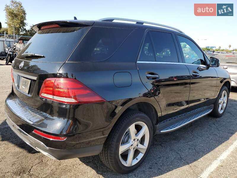 Внедорожник / Кроссовер Mercedes-Benz GLE-Class 2016 в Харькове