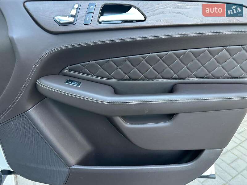 Позашляховик / Кросовер Mercedes-Benz GLE-Class 2017 в Одесі