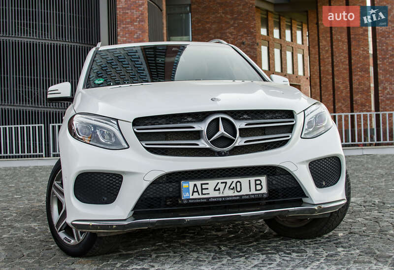 Внедорожник / Кроссовер Mercedes-Benz GLE-Class 2016 в Днепре