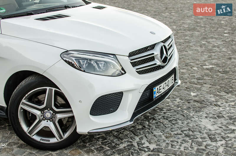 Внедорожник / Кроссовер Mercedes-Benz GLE-Class 2016 в Днепре
