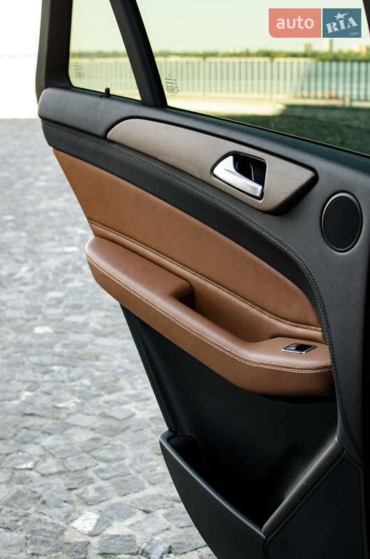 Внедорожник / Кроссовер Mercedes-Benz GLE-Class 2016 в Днепре