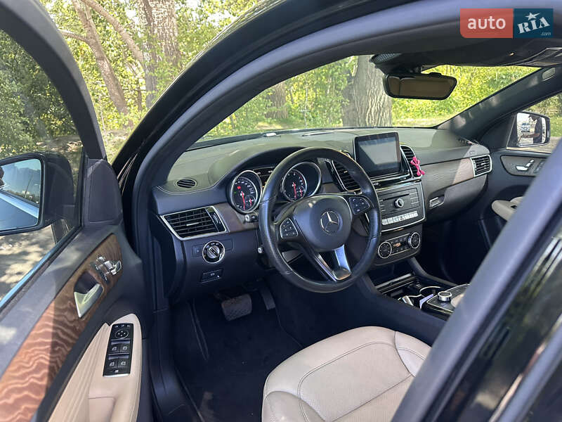 Внедорожник / Кроссовер Mercedes-Benz GLE-Class 2017 в Киеве