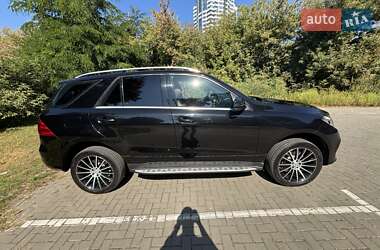 Внедорожник / Кроссовер Mercedes-Benz GLE-Class 2015 в Киеве