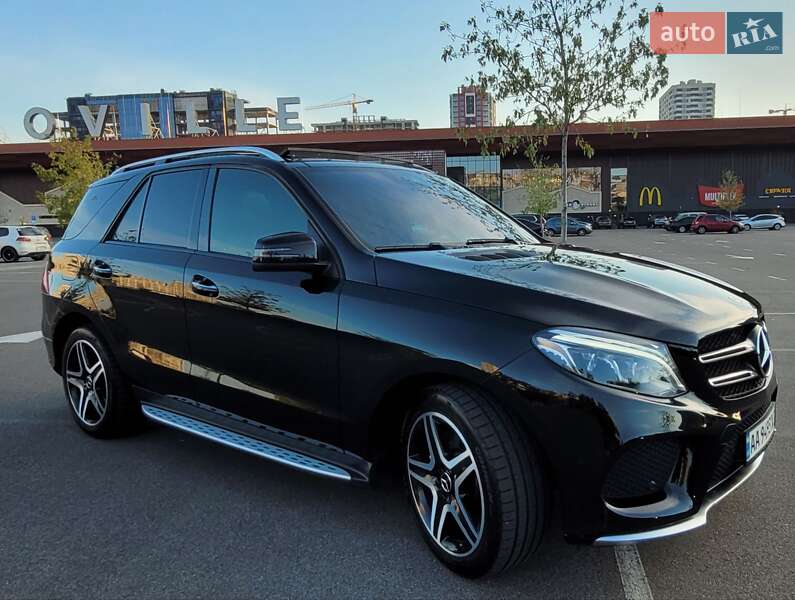 Позашляховик / Кросовер Mercedes-Benz GLE-Class 2017 в Києві фото 12 Позашляховик / Кросовер Mercedes-Benz GLE-Class 2017 в Києві