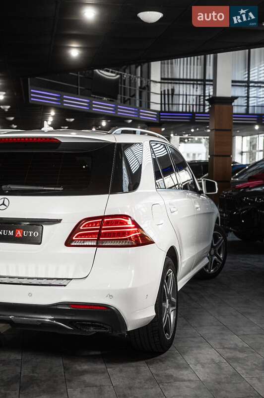 Внедорожник / Кроссовер Mercedes-Benz GLE-Class 2016 в Одессе