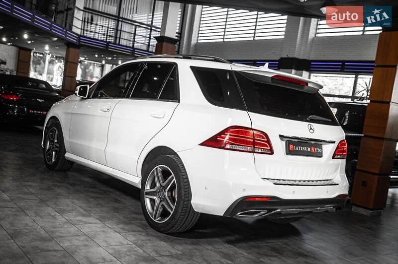 Внедорожник / Кроссовер Mercedes-Benz GLE-Class 2016 в Одессе