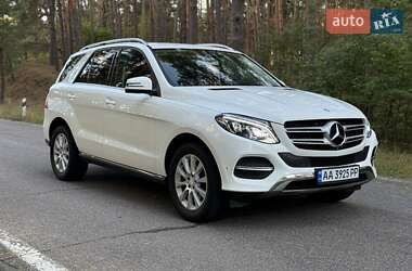 Внедорожник / Кроссовер Mercedes-Benz GLE-Class 2015 в 