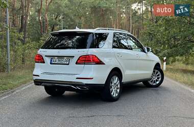 Внедорожник / Кроссовер Mercedes-Benz GLE-Class 2015 в 