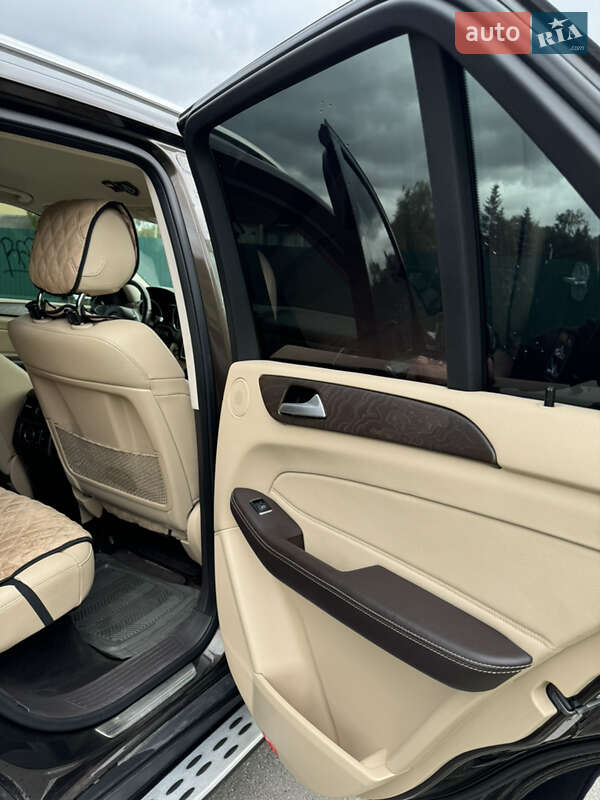 Внедорожник / Кроссовер Mercedes-Benz GLE-Class 2015 в Ивано-Франковске