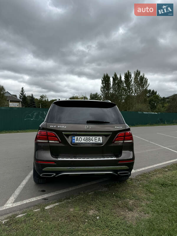 Внедорожник / Кроссовер Mercedes-Benz GLE-Class 2015 в Ивано-Франковске