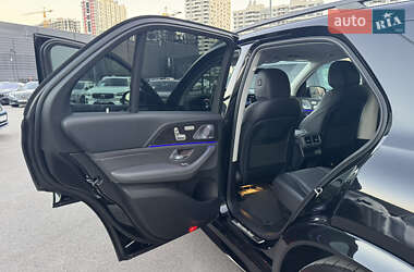 Внедорожник / Кроссовер Mercedes-Benz GLE-Class 2019 в 