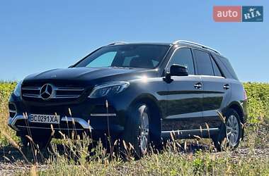 Внедорожник / Кроссовер Mercedes-Benz GLE-Class 2016 в 