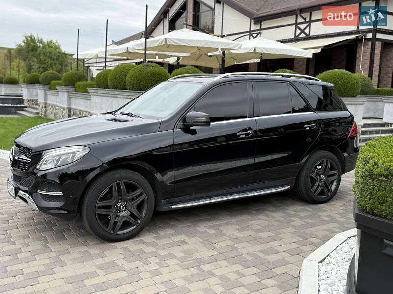 Внедорожник / Кроссовер Mercedes-Benz GLE-Class 2016 в Днепре фото 23 Внедорожник / Кроссовер Mercedes-Benz GLE-Class 2016 в Днепре