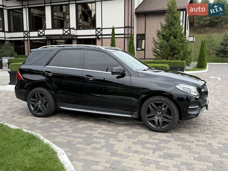 Внедорожник / Кроссовер Mercedes-Benz GLE-Class 2016 в Днепре фото 51 Внедорожник / Кроссовер Mercedes-Benz GLE-Class 2016 в Днепре