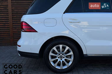 Внедорожник / Кроссовер Mercedes-Benz GLE-Class 2018 в 