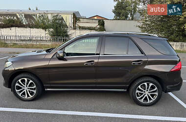 Внедорожник / Кроссовер Mercedes-Benz GLE-Class 2016 в 