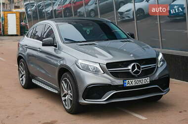Внедорожник / Кроссовер Mercedes-Benz GLE-Class 2015 в 