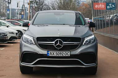 Внедорожник / Кроссовер Mercedes-Benz GLE-Class 2015 в 