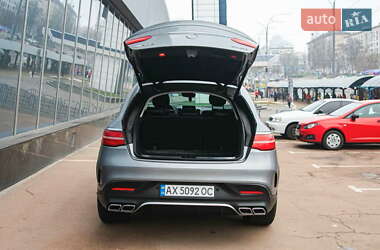 Внедорожник / Кроссовер Mercedes-Benz GLE-Class 2015 в 