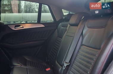 Внедорожник / Кроссовер Mercedes-Benz GLE-Class 2015 в 