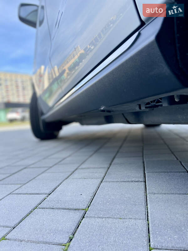 Внедорожник / Кроссовер Mercedes-Benz GLE-Class 2018 в Киеве