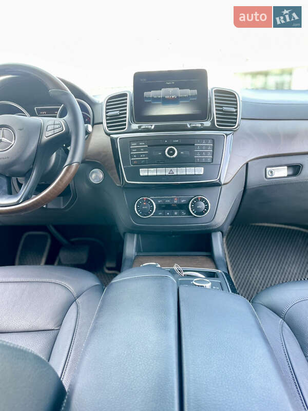 Внедорожник / Кроссовер Mercedes-Benz GLE-Class 2018 в Киеве