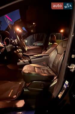 Внедорожник / Кроссовер Mercedes-Benz GLE-Class 2016 в 