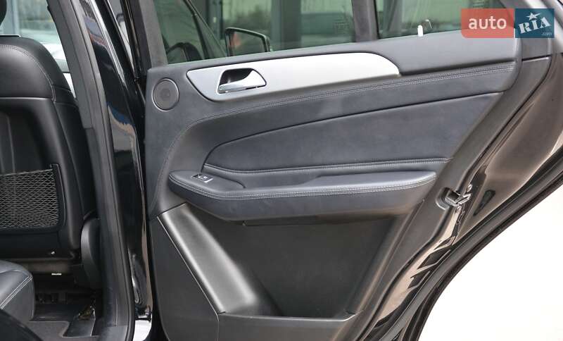 Внедорожник / Кроссовер Mercedes-Benz GLE-Class 2016 в Киеве