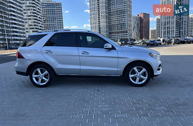 Позашляховик / Кросовер Mercedes-Benz GLE-Class 2018 в  фото 5 Позашляховик / Кросовер Mercedes-Benz GLE-Class 2018 в
