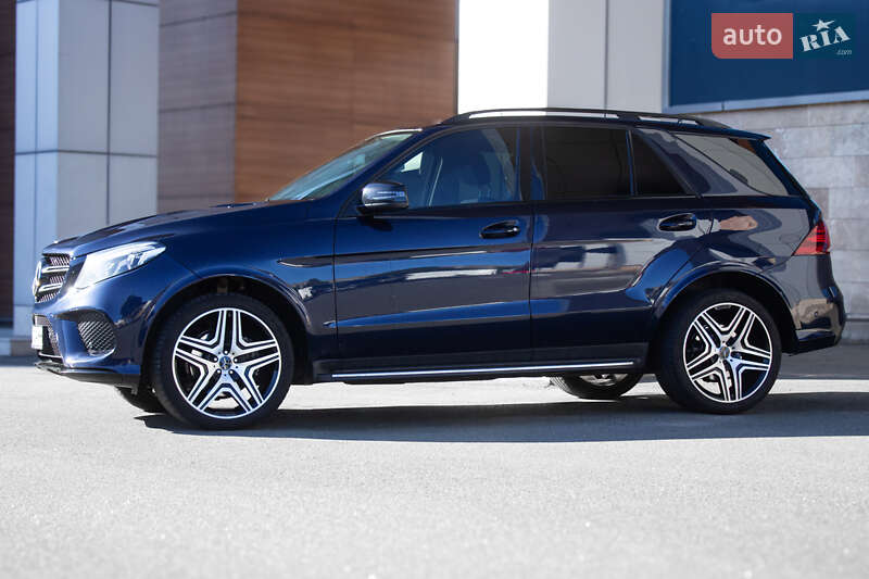 Внедорожник / Кроссовер Mercedes-Benz GLE-Class 2016 в Киеве