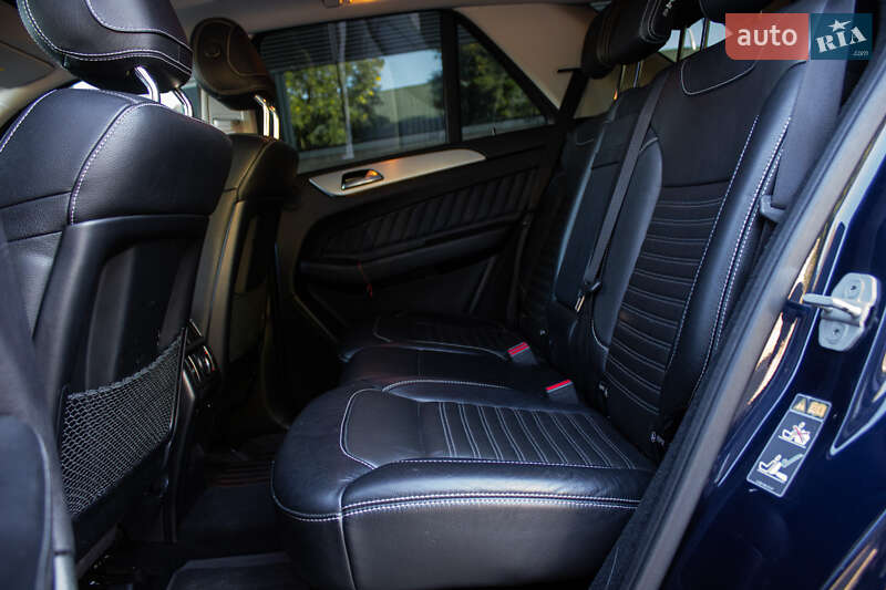 Внедорожник / Кроссовер Mercedes-Benz GLE-Class 2016 в Киеве