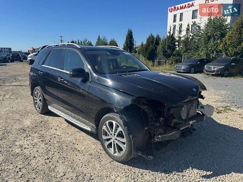 Mercedes-Benz GLE-Class 2016