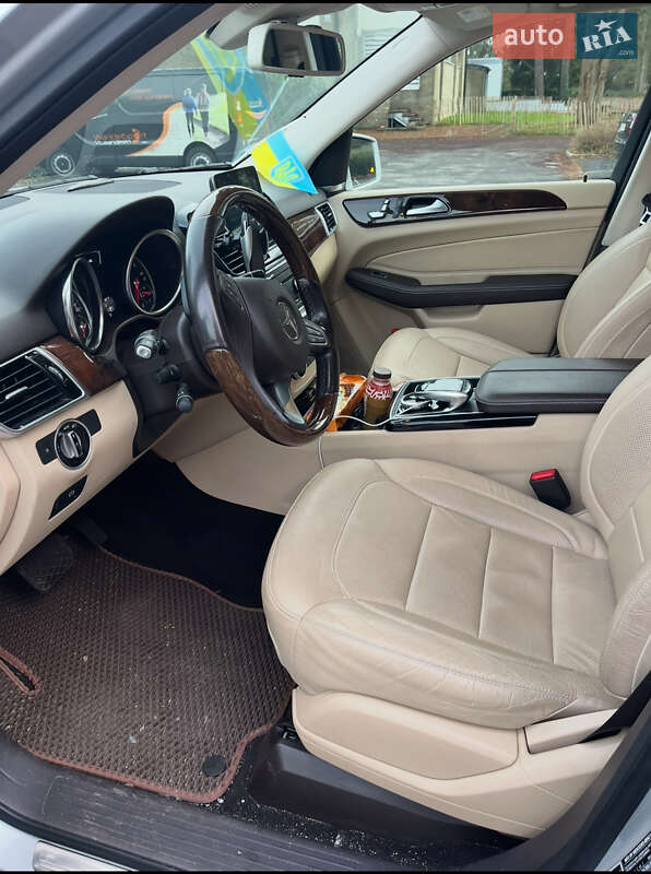 Внедорожник / Кроссовер Mercedes-Benz GLE-Class 2016 в Сумах фото 5 Внедорожник / Кроссовер Mercedes-Benz GLE-Class 2016 в Сумах