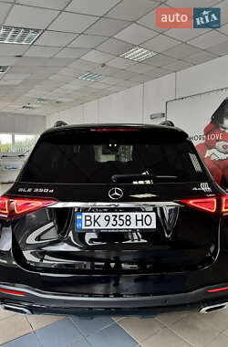 Внедорожник / Кроссовер Mercedes-Benz GLE-Class 2021 в 