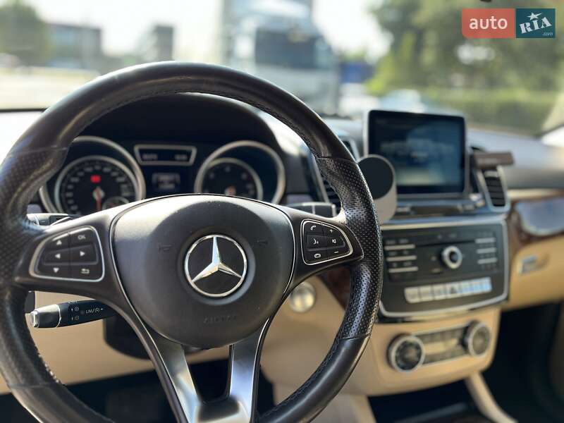 Внедорожник / Кроссовер Mercedes-Benz GLE-Class 2015 в Луцке фото 12 Внедорожник / Кроссовер Mercedes-Benz GLE-Class 2015 в Луцке