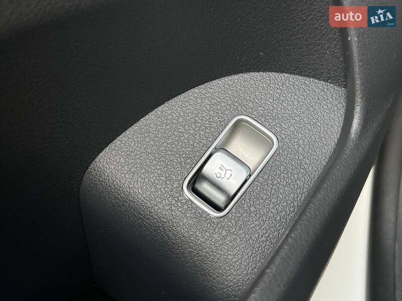 Позашляховик / Кросовер Mercedes-Benz GLE-Class 2020 в Києві