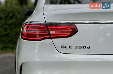 Внедорожник / Кроссовер Mercedes-Benz GLE-Class 2018 в 
