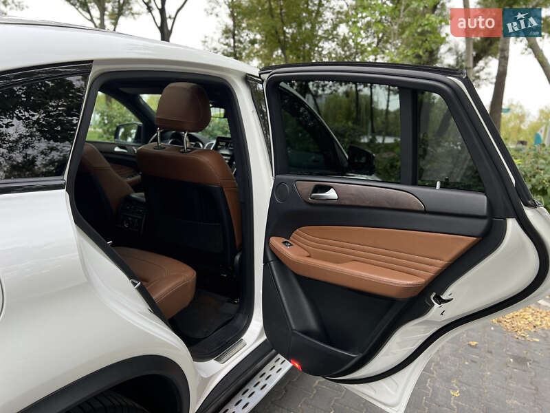 Внедорожник / Кроссовер Mercedes-Benz GLE-Class 2018 в Киеве