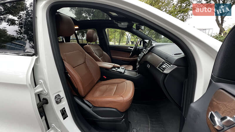 Внедорожник / Кроссовер Mercedes-Benz GLE-Class 2018 в Киеве