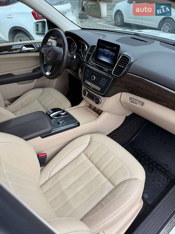 Внедорожник / Кроссовер Mercedes-Benz GLE-Class 2016 в Черновцах