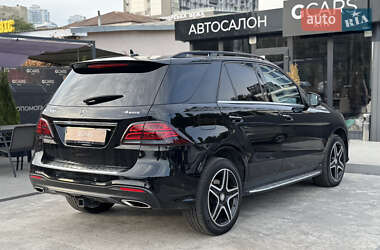 Внедорожник / Кроссовер Mercedes-Benz GLE-Class 2016 в 